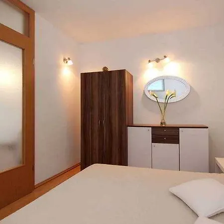 Pera Apartment Hvar Town