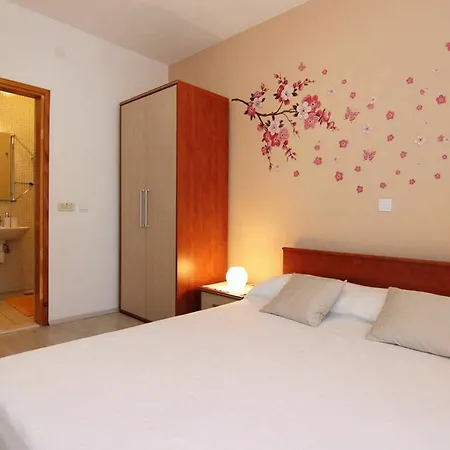 Apartment Pera *