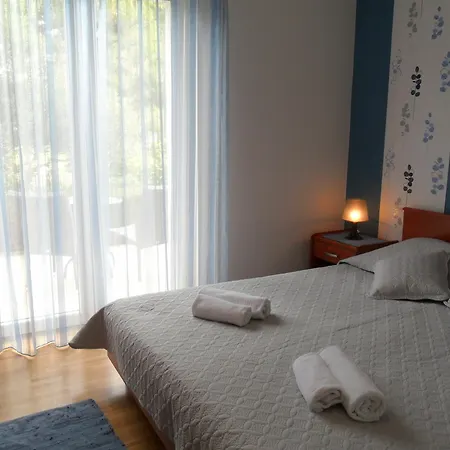 Apartment Pera Hvar Town