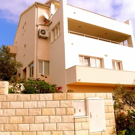 Apartment Pera
